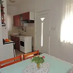 Apartman Zarko *