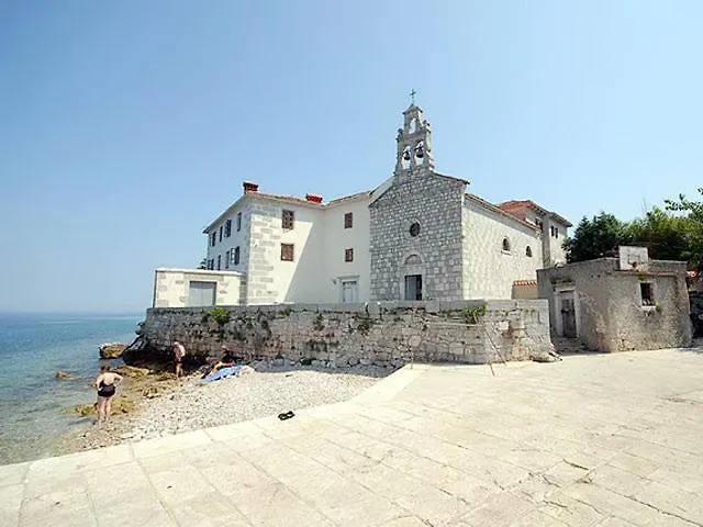 Apartment Zarko Brzac